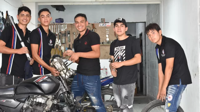 técnico en mecánica de motos - IMTEL